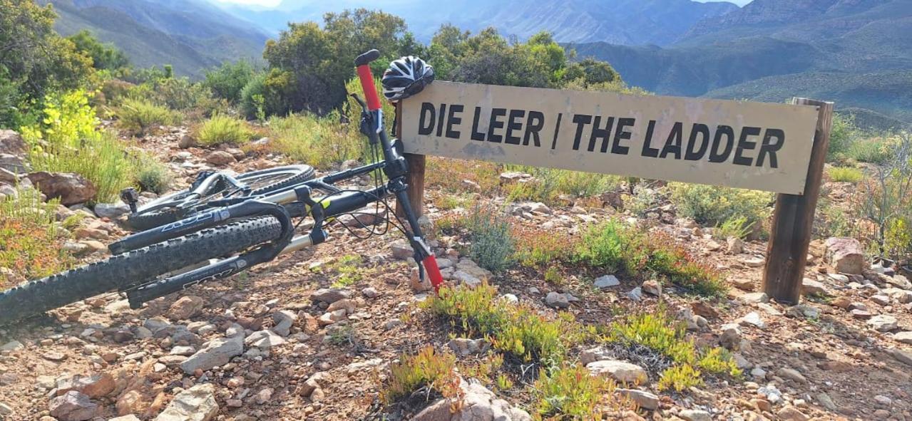 Bosch Luys Kloof Nature Reserve Ladismith Buitenkant foto